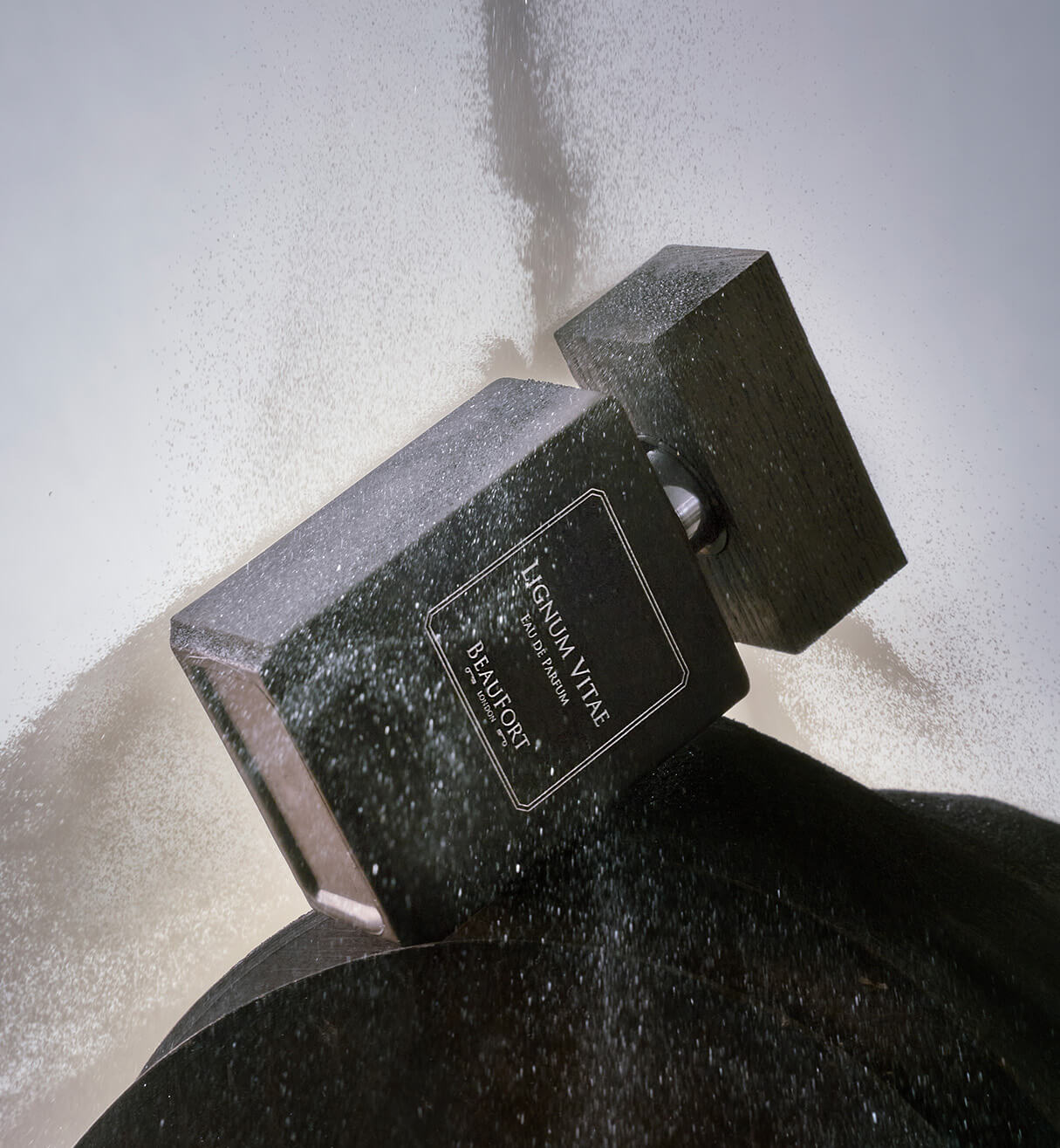 Lignum Vitae Eau De Parfum - Unique, transportive fragrance