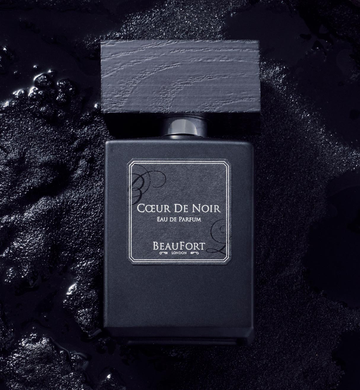 Lignum Vitae Eau De Parfum - Unique, transportive fragrance